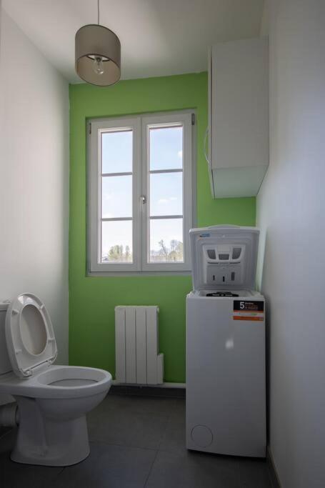La Fontaine Neuve-Avallon-5 Personnes-1 Chambre-3 Lits-Parking-Wifi エクステリア 写真